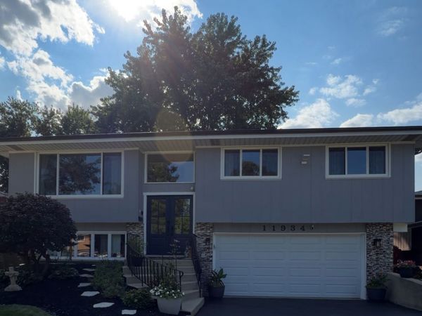 11934 S Tripp Avenue, Alsip, IL 60803