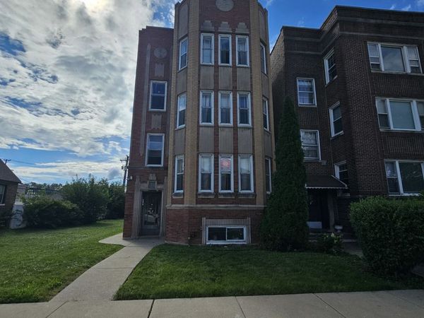 619 E 102nd Place , Chicago, IL 60628