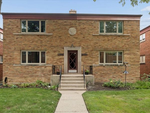 8023 Lake Street , Unit 2, River Forest, IL 60305