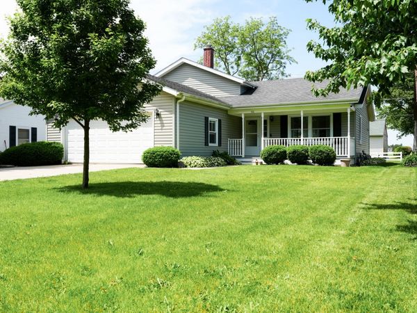 510 Dunbar Street , Beecher, IL 60401