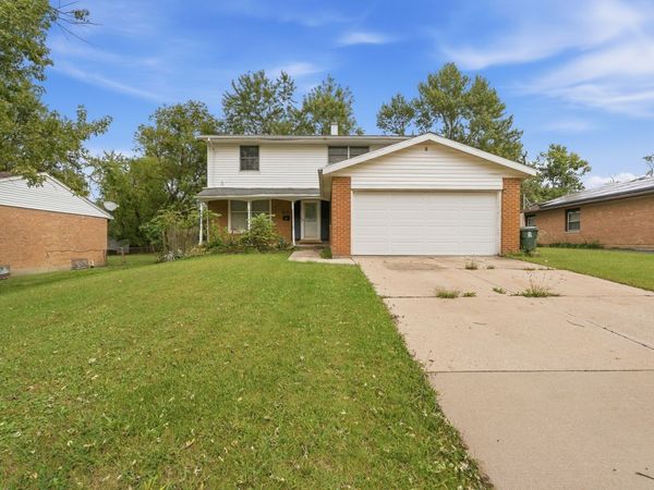 815 Blackhawk Drive , University Park, IL 60484
