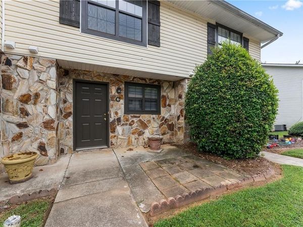 2497 Hidden Cove Court , Unit C, Gainesville, GA 30501