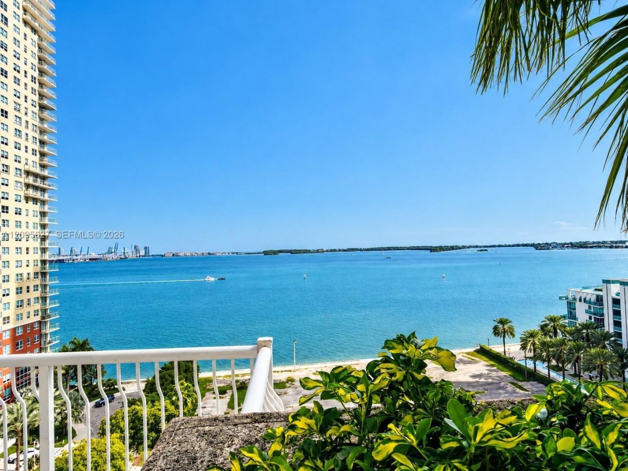 1200 Brickell Bay Dr, Unit PH4103, Miami, FL 33131 Photo