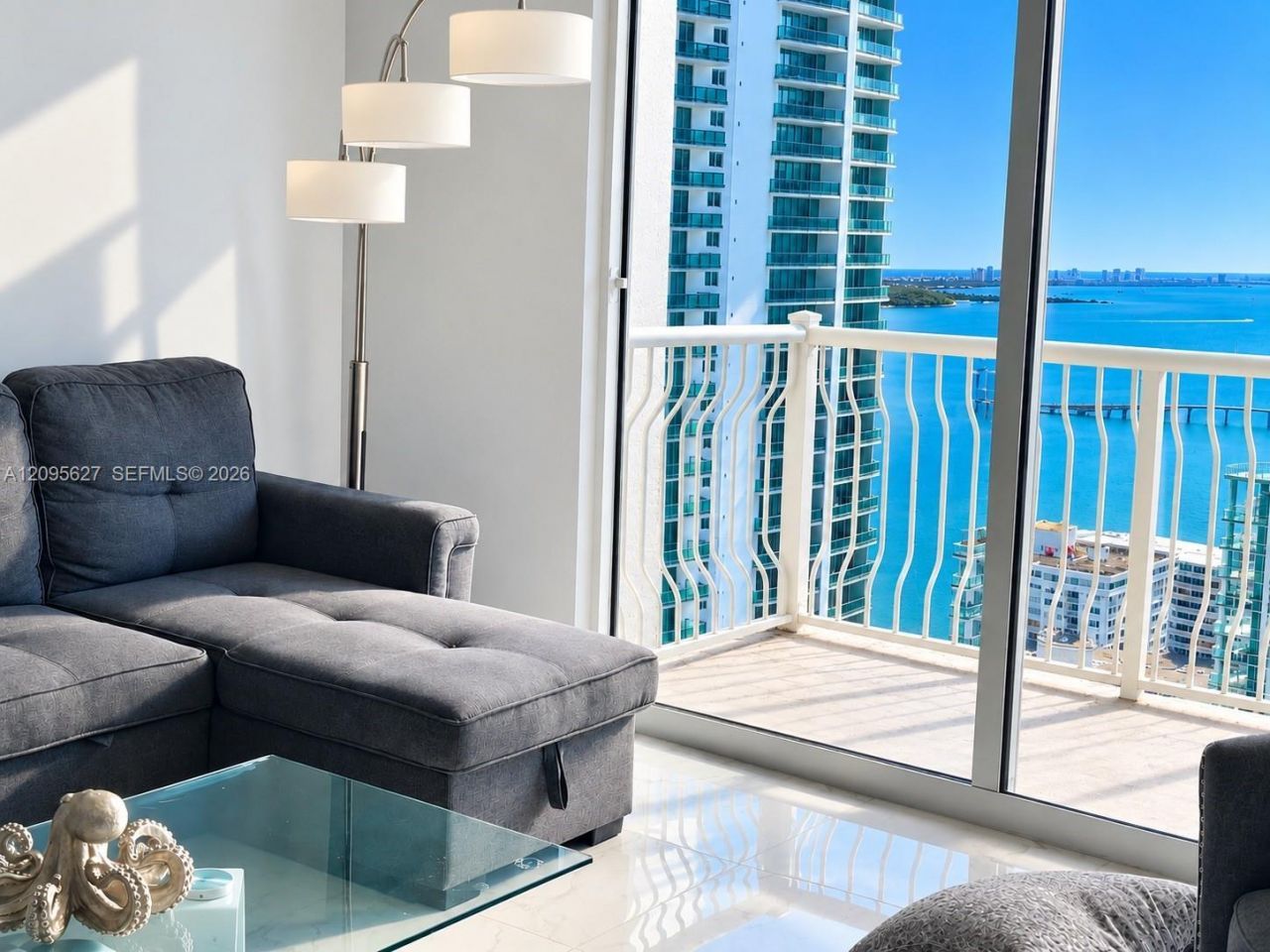 1200 Brickell Bay Dr, Unit PH4103, Miami, FL 33131 Photo