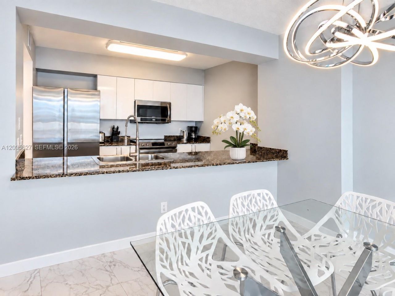 1200 Brickell Bay Dr, Unit PH4103, Miami, FL 33131 Photo