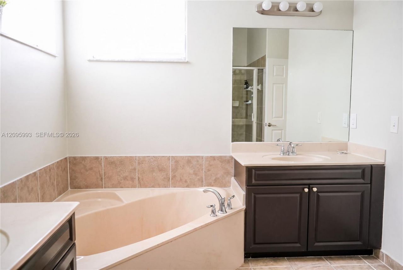 23163 SW 104th Pl , Cutler Bay, FL 33190 Photo