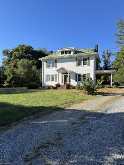 4911 Salem Road, Walkertown, NC 27051 Main Photo