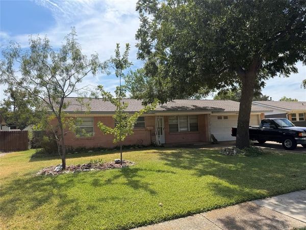 3046 Cameo Lane, Farmers Branch, TX 75234