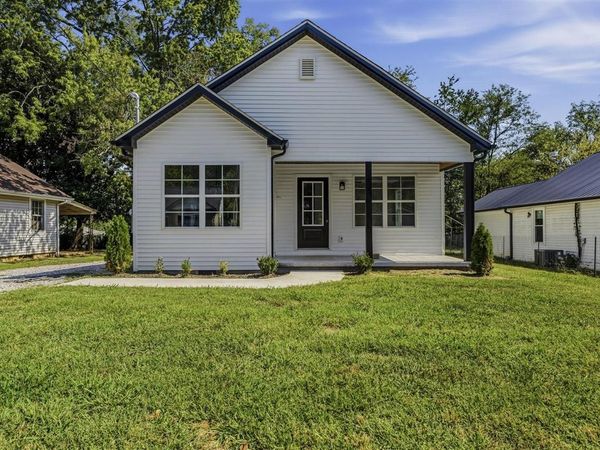 209 Bryan Street , Glasgow, KY 42141