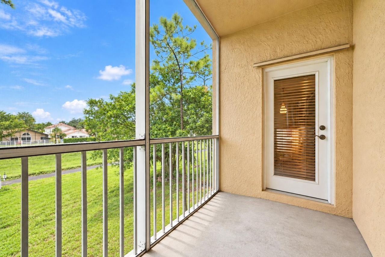 2893 Crestwood Terrace, Unit 1204, Margate, FL 33063 Photo