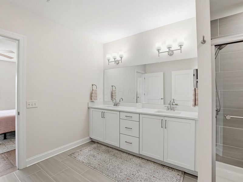 5233 Highpointe Lakes Drive, Unit 202, Westerville, OH 43081 Photo 31