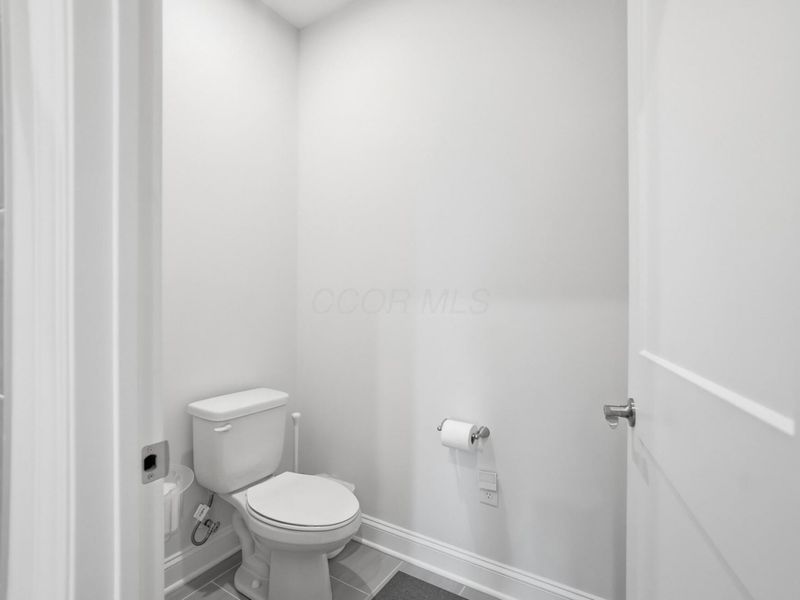 5233 Highpointe Lakes Drive, Unit 202, Westerville, OH 43081 Photo 36