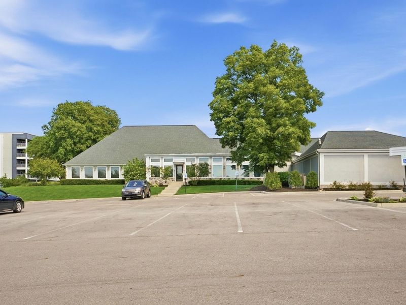 5233 Highpointe Lakes Drive, Unit 202, Westerville, OH 43081 Photo 70