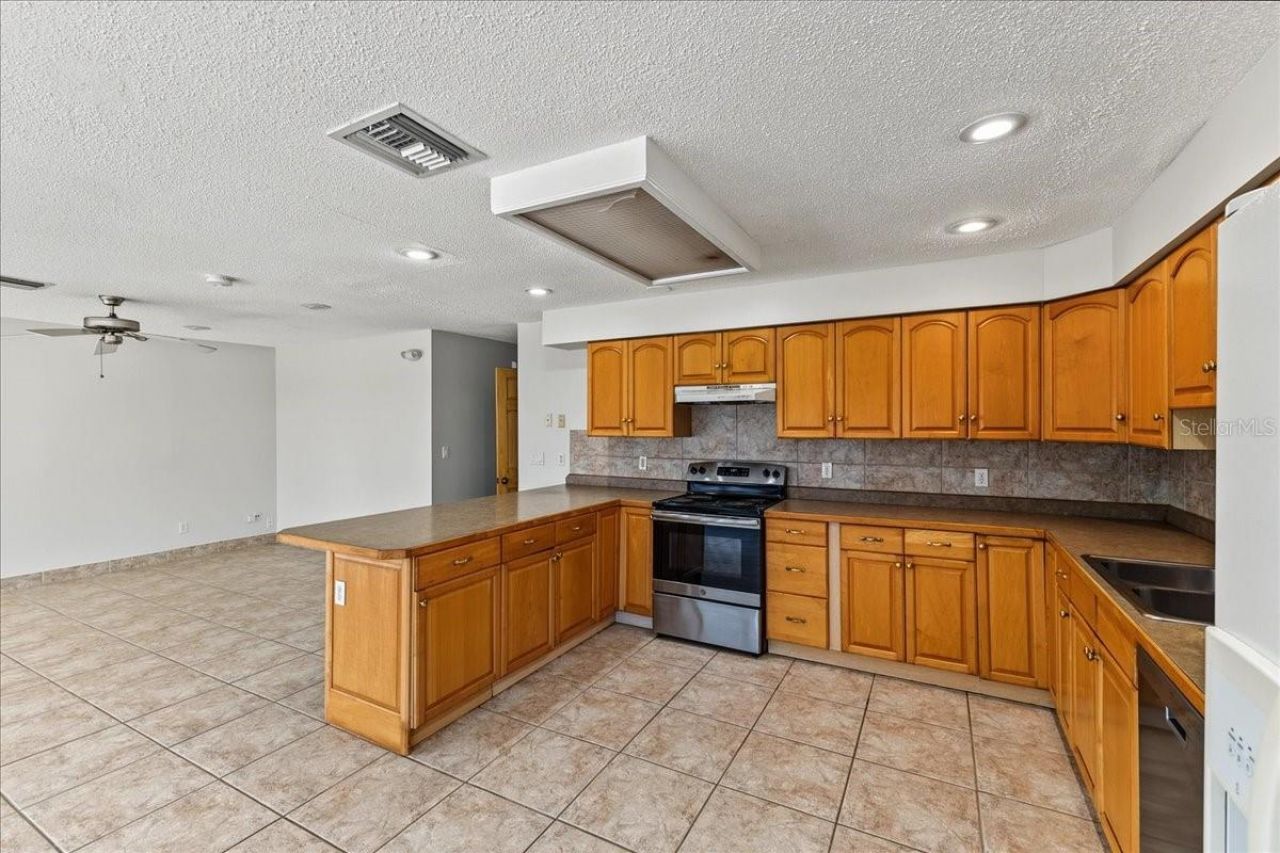 6880 S Atlantic Avenue, New Smyrna Beach, FL 32169 Photo