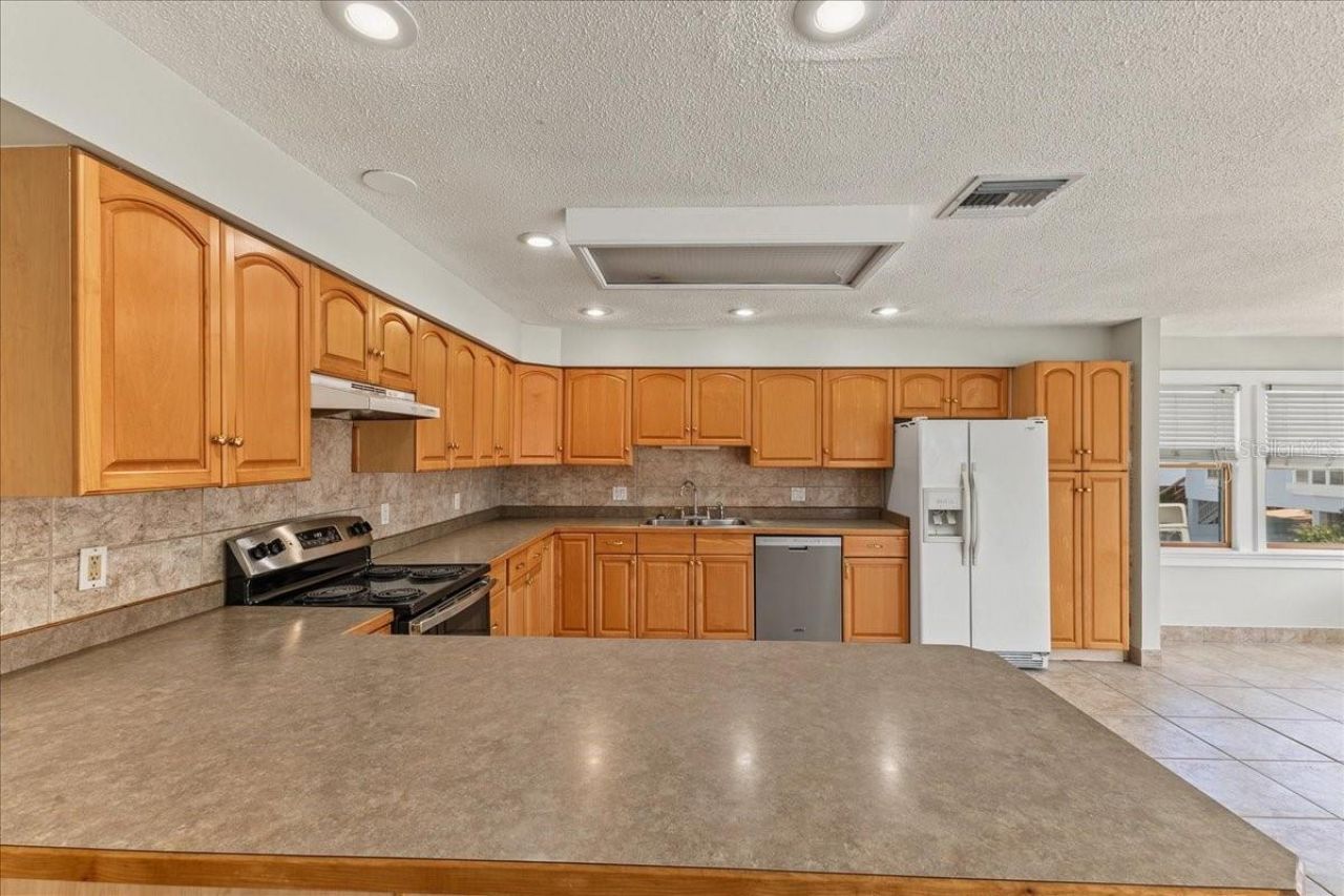 6880 S Atlantic Avenue, New Smyrna Beach, FL 32169 Photo