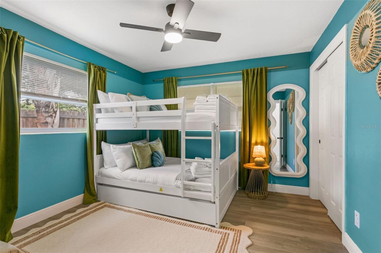 412 Deville Drive E, Largo, FL 33771 Photo