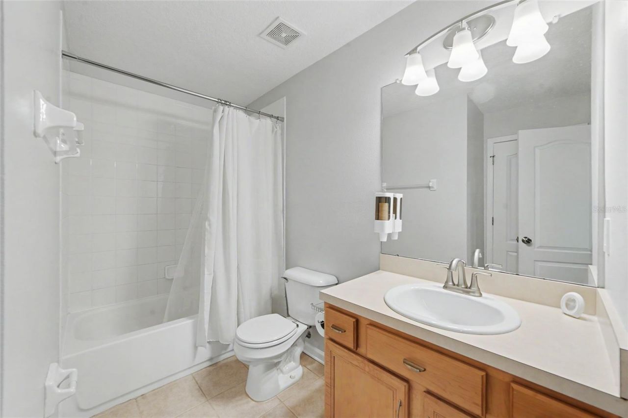 4635 Pond Ridge Drive , Riverview, FL 33578 Photo
