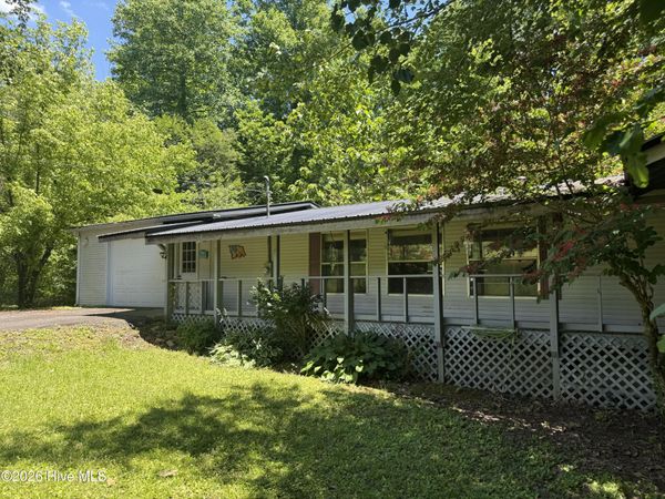 558 Rhea Branch Road , Marble, NC 28905