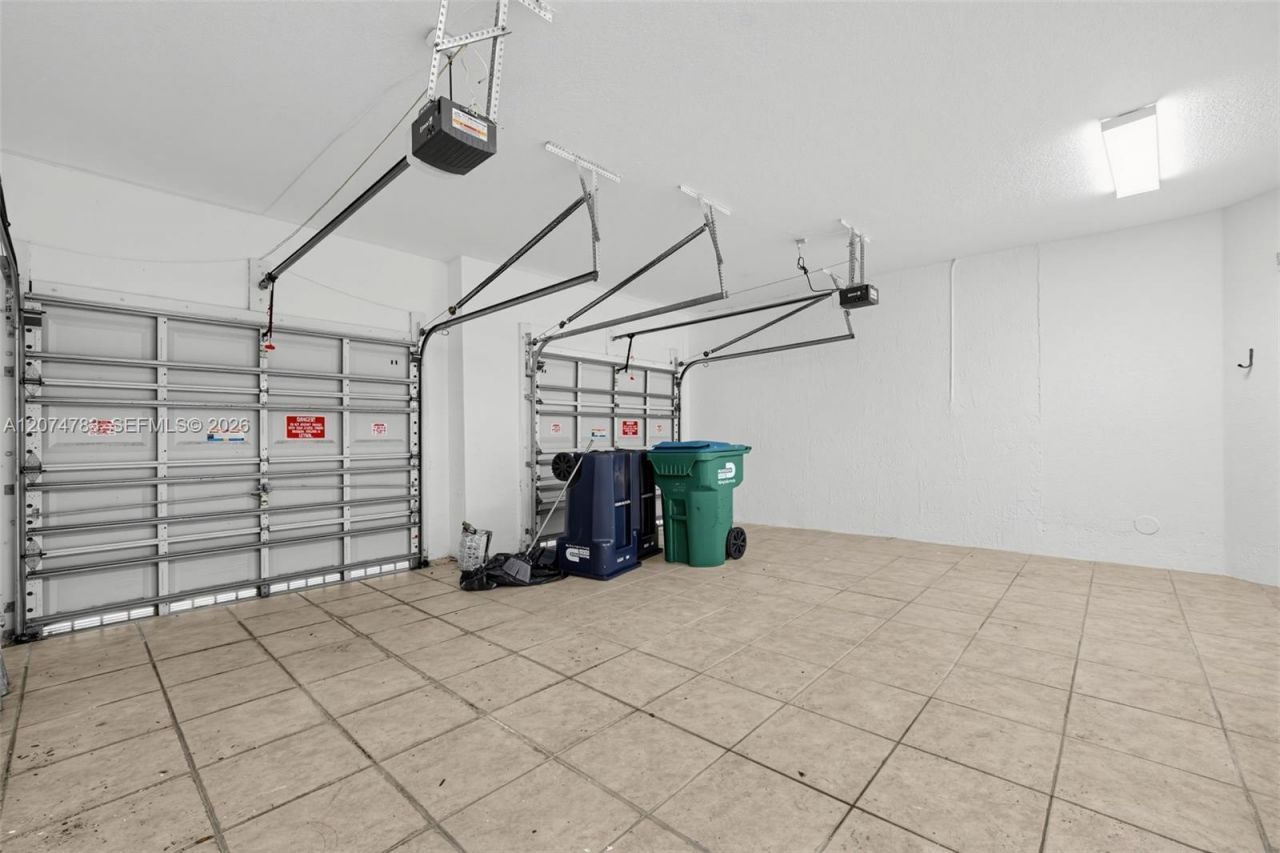 12141 SW 122nd Path, Miami, FL 33186 Photo