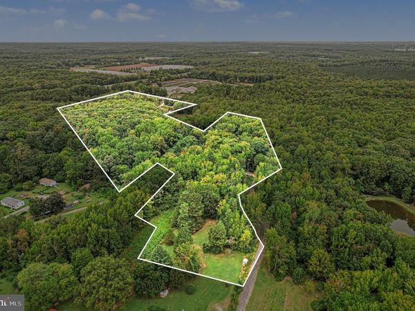 JAMESTOWN ROAD , ASHLAND, VA 23005