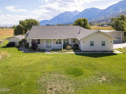 237 Laura Springs Circle, Gardnerville, NV 89460 Photo