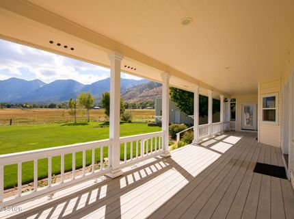 237 Laura Springs Circle, Gardnerville, NV 89460 Photo