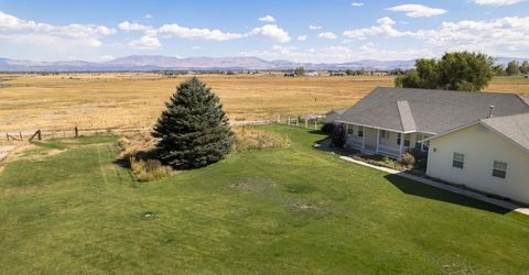 237 Laura Springs Circle, Gardnerville, NV 89460 Photo