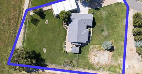 237 Laura Springs Circle, Gardnerville, NV 89460 Photo