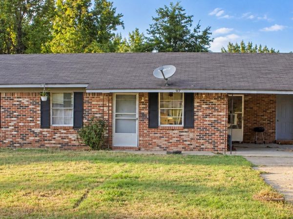 397 Locust Street, Hickory Flat, MS 38633