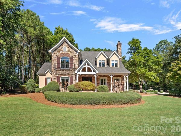 176 Vineyard Drive, Mooresville, NC 28117