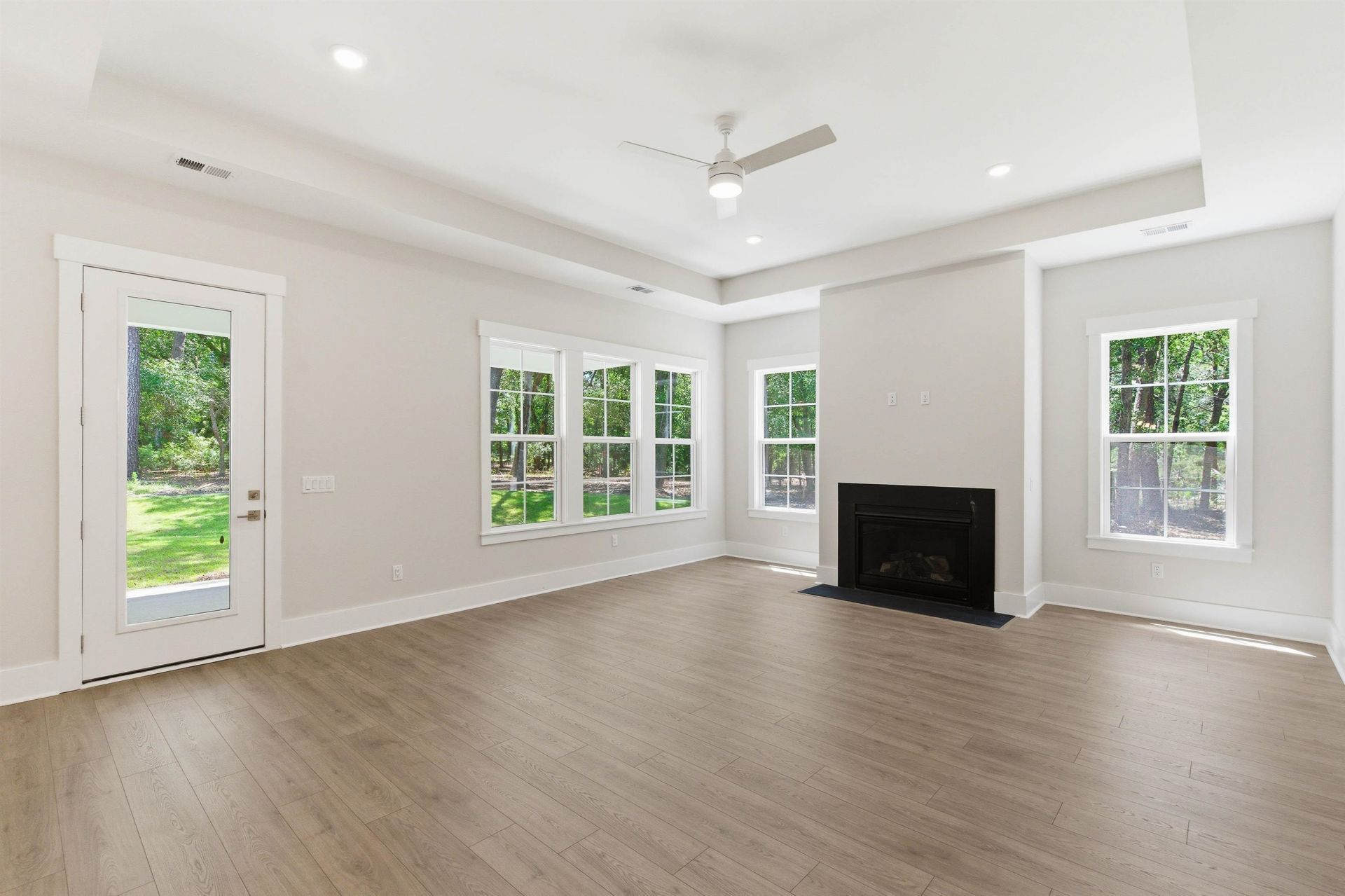 1554 Old Town Ave.  Photo 5