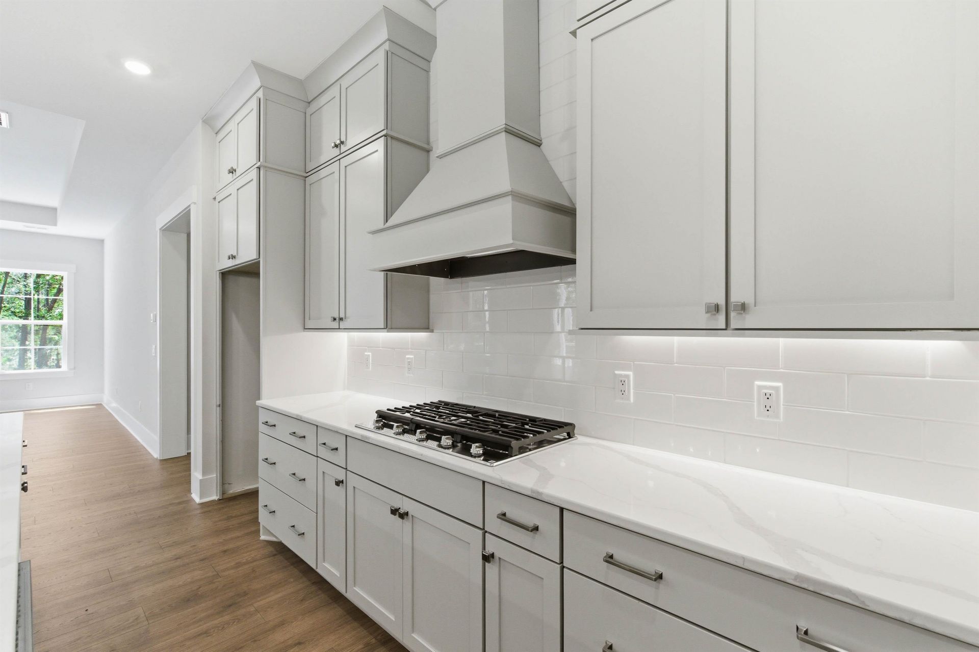 1554 Old Town Ave.  Photo 8