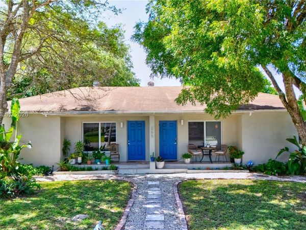265 NE 116th St , Miami, FL 33161