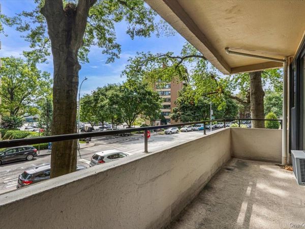 7-24 166th Street , Unit 2D, Beechhurst, NY 11357