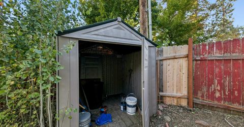 176 Crescent Drive, Stateline, NV 89449 Photo