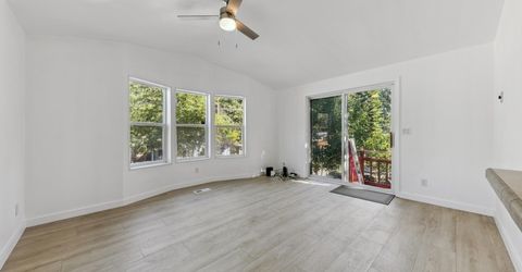 176 Crescent Drive, Stateline, NV 89449 Photo