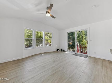 176 Crescent Drive, Stateline, NV 89449 Photo