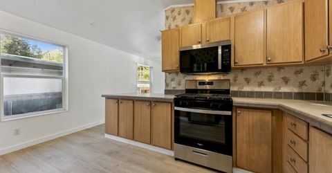 176 Crescent Drive, Stateline, NV 89449 Photo