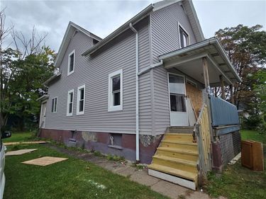 865 N Goodman Street, Rochester, NY 14609