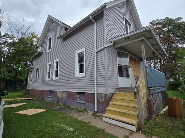 865 N Goodman Street, Rochester, NY 14609