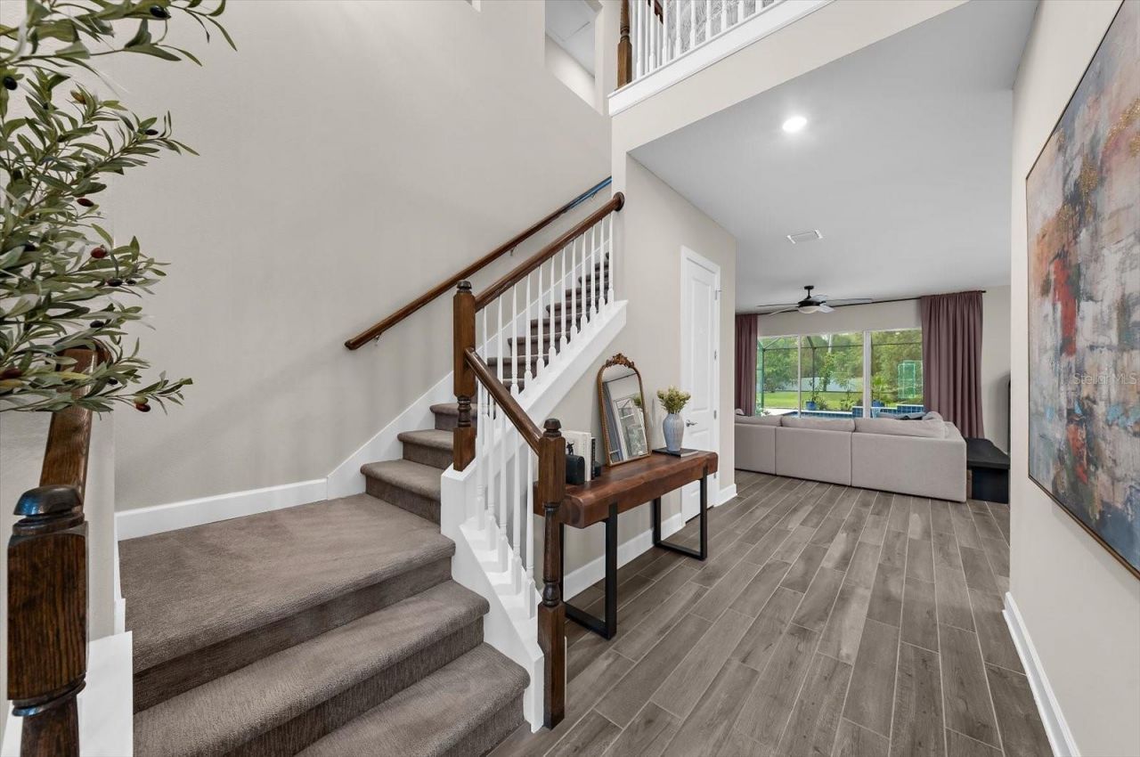 1118 Lake Hanna Drive, Lutz, FL 33549 Photo