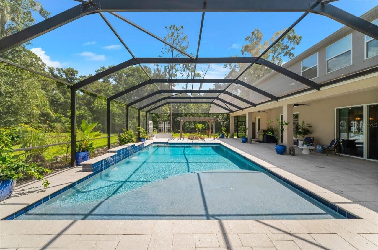 1118 Lake Hanna Drive, Lutz, FL 33549 Photo