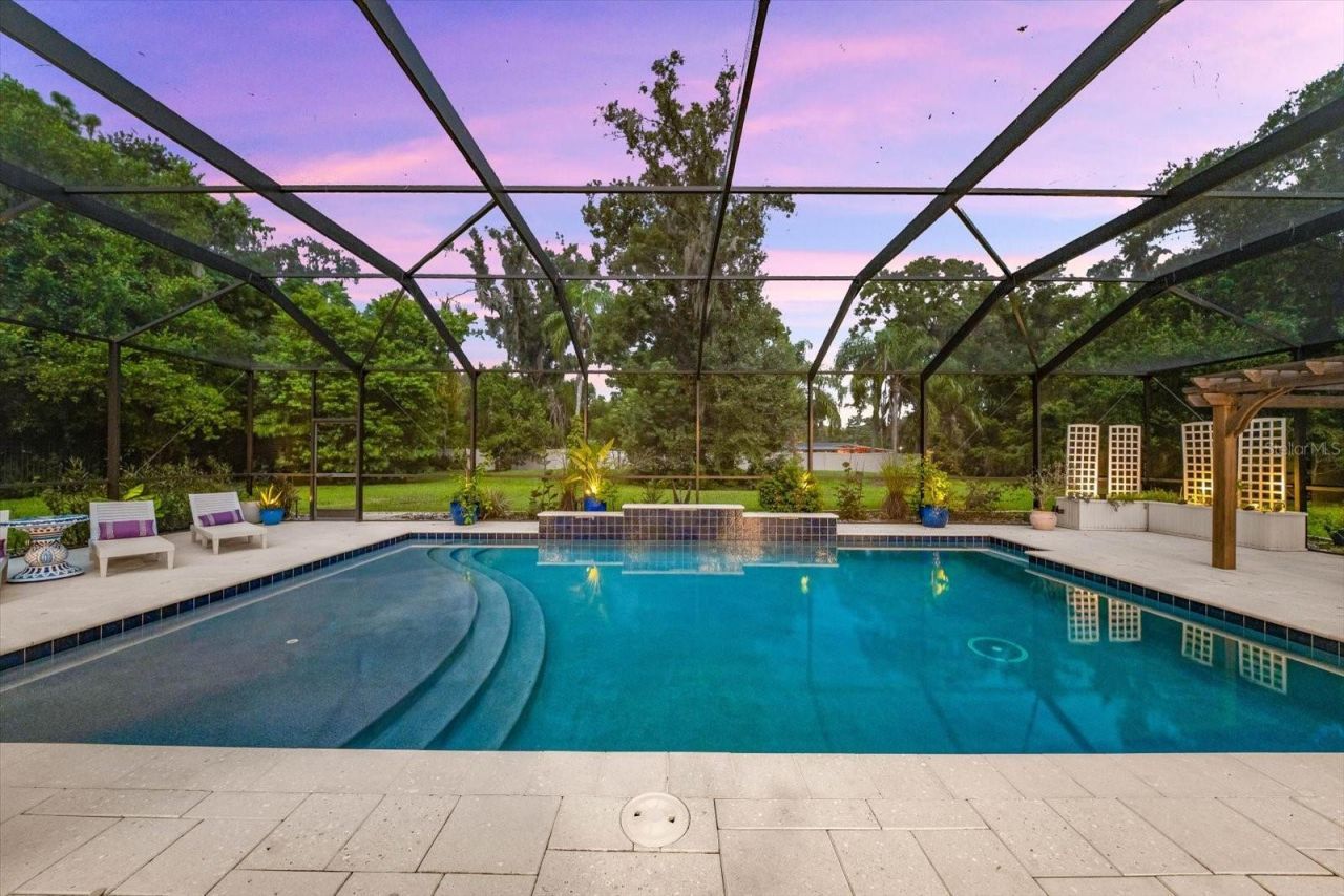 1118 Lake Hanna Drive, Lutz, FL 33549 Photo