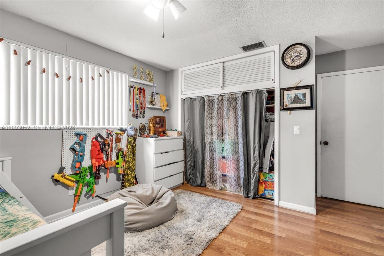 1830 N 54th Ave , Hollywood, FL 33021 Photo