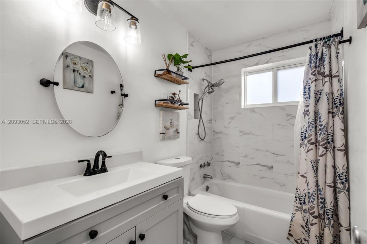1830 N 54th Ave , Hollywood, FL 33021 Photo