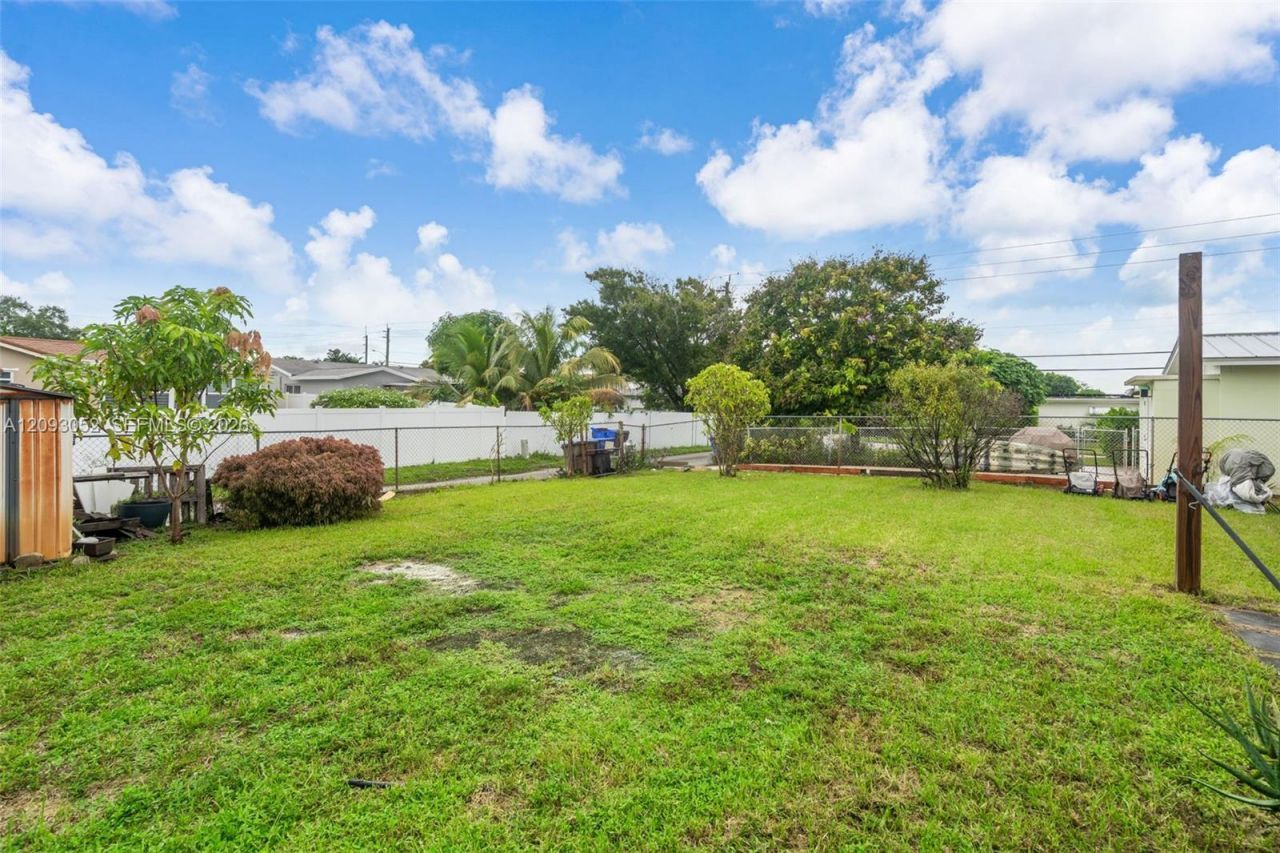 1830 N 54th Ave , Hollywood, FL 33021 Photo