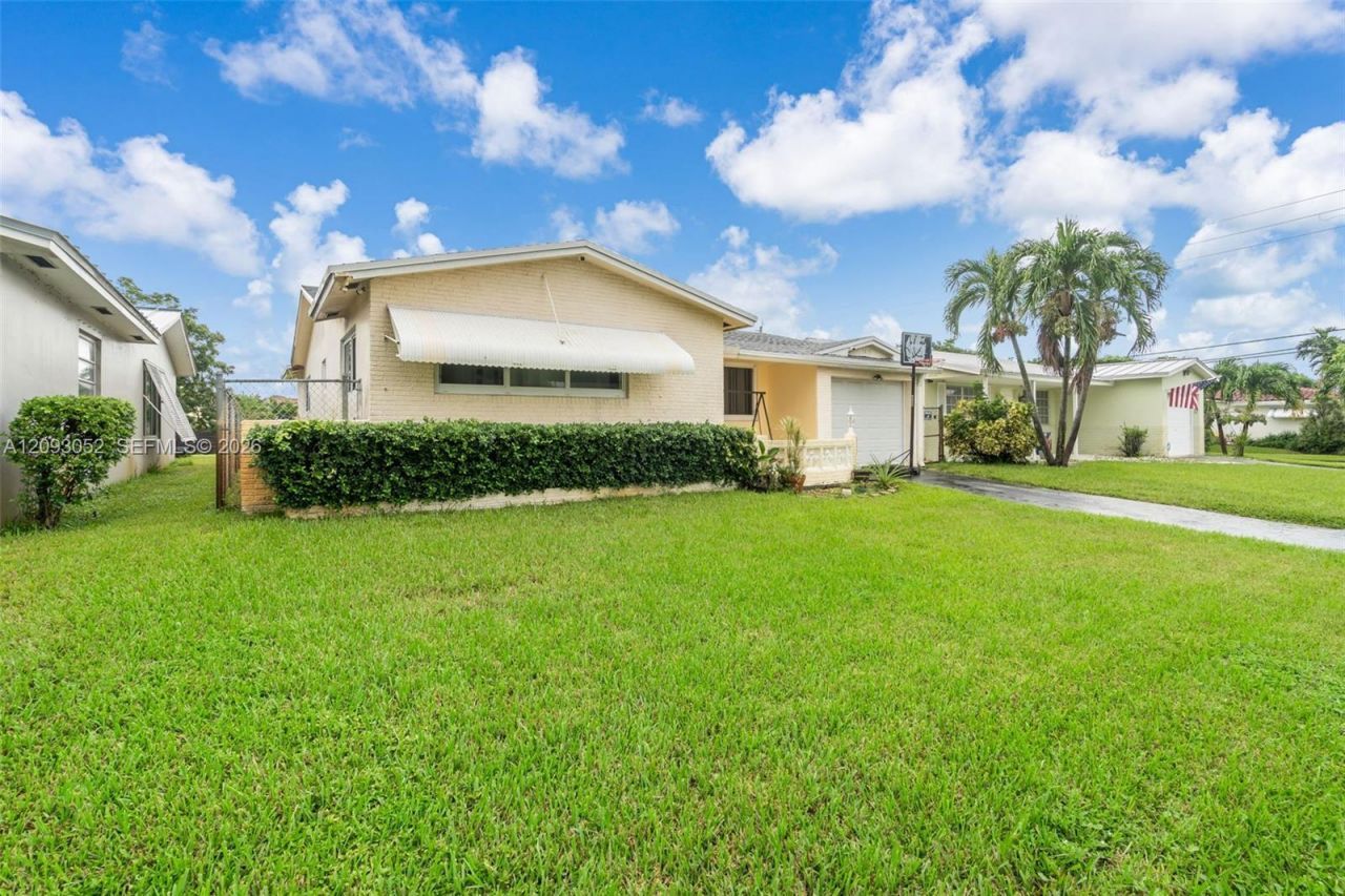 1830 N 54th Ave , Hollywood, FL 33021 Photo