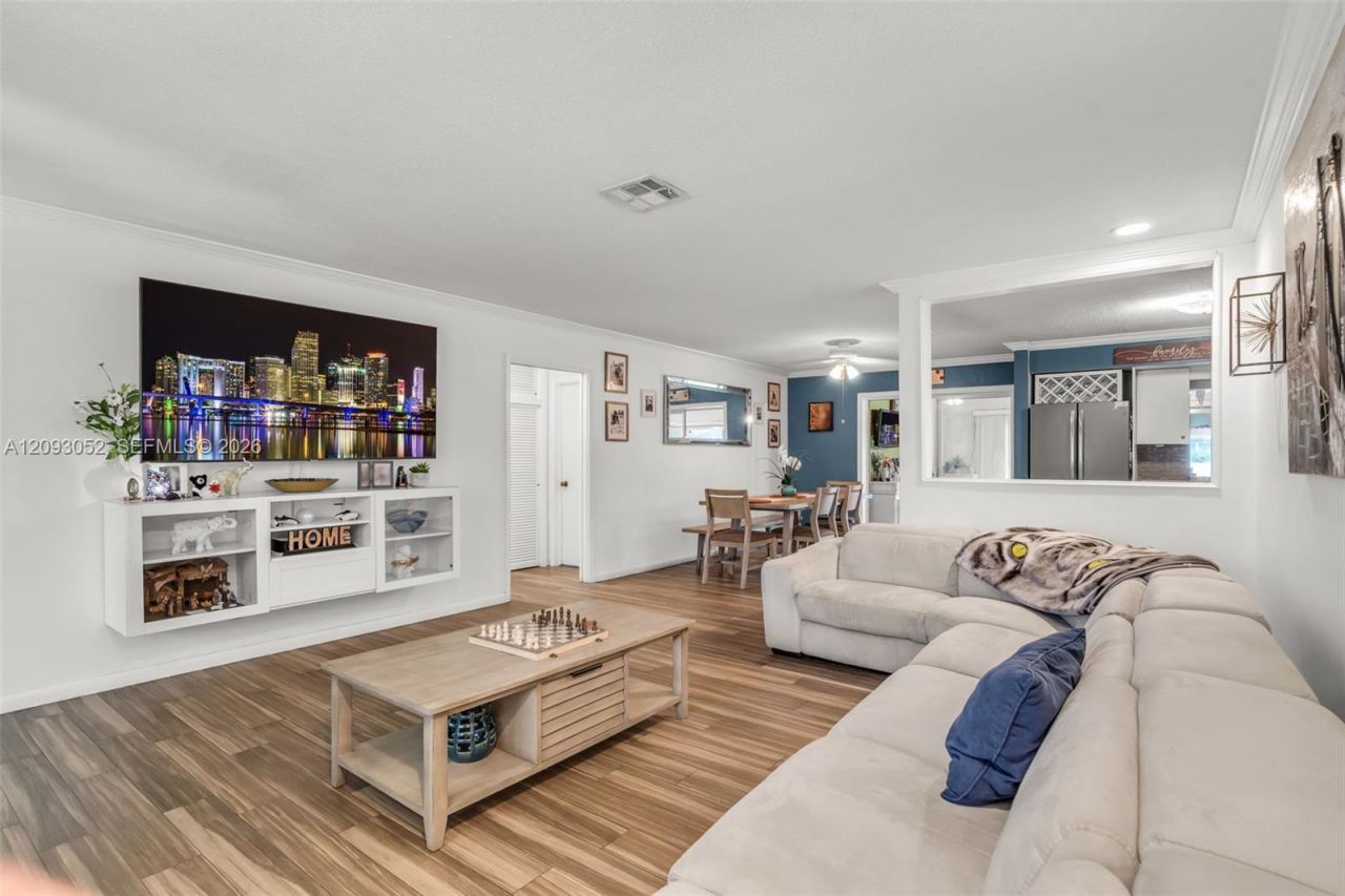 1830 N 54th Ave , Hollywood, FL 33021 Photo