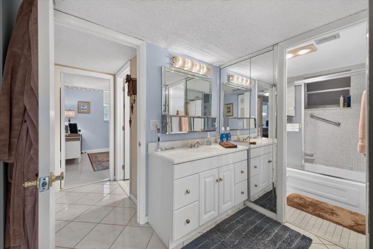 3251 Holiday Springs Boulevard, Unit 205, Margate, FL 33063 Photo