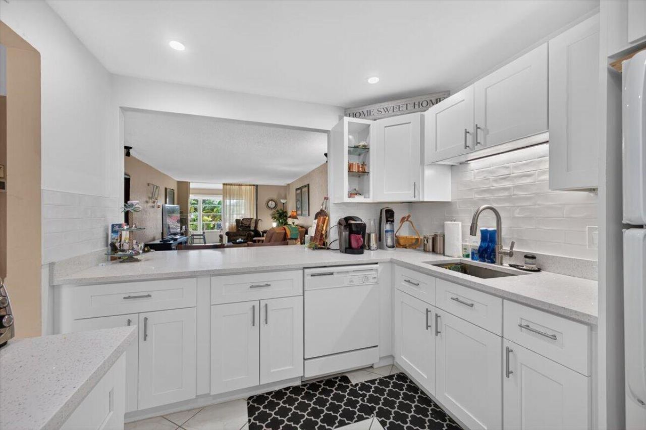 3251 Holiday Springs Boulevard, Unit 205, Margate, FL 33063 Photo